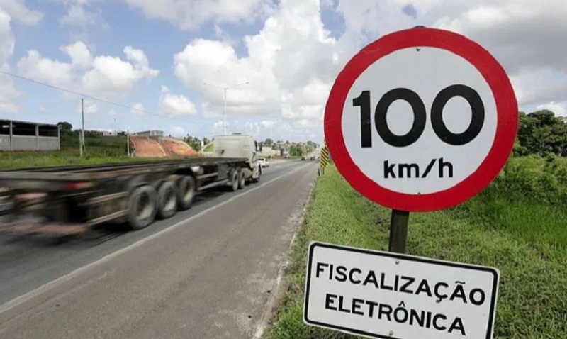PRF registra 4.946 mil casos de excesso de velocidade na Bahia