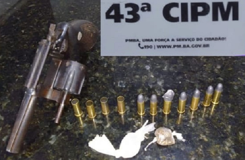 Criminoso morre em intervenção policial no distrito de Monte Azul, em Jucuruçu: Arma e droga são apreendidas