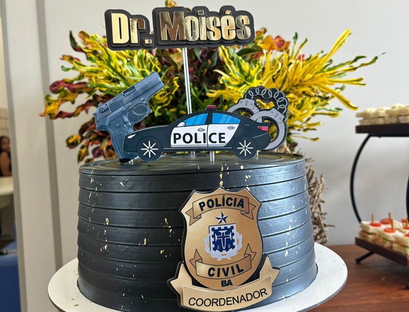 Servidores fazem homenagem ao Coordenador da Polícia Civil Dr. Moisés Damasceno