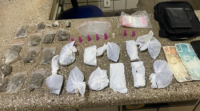 Itamaraju: PM prende suspeito de tráfico com grande quantidade de maconha no bairro Novo Prado